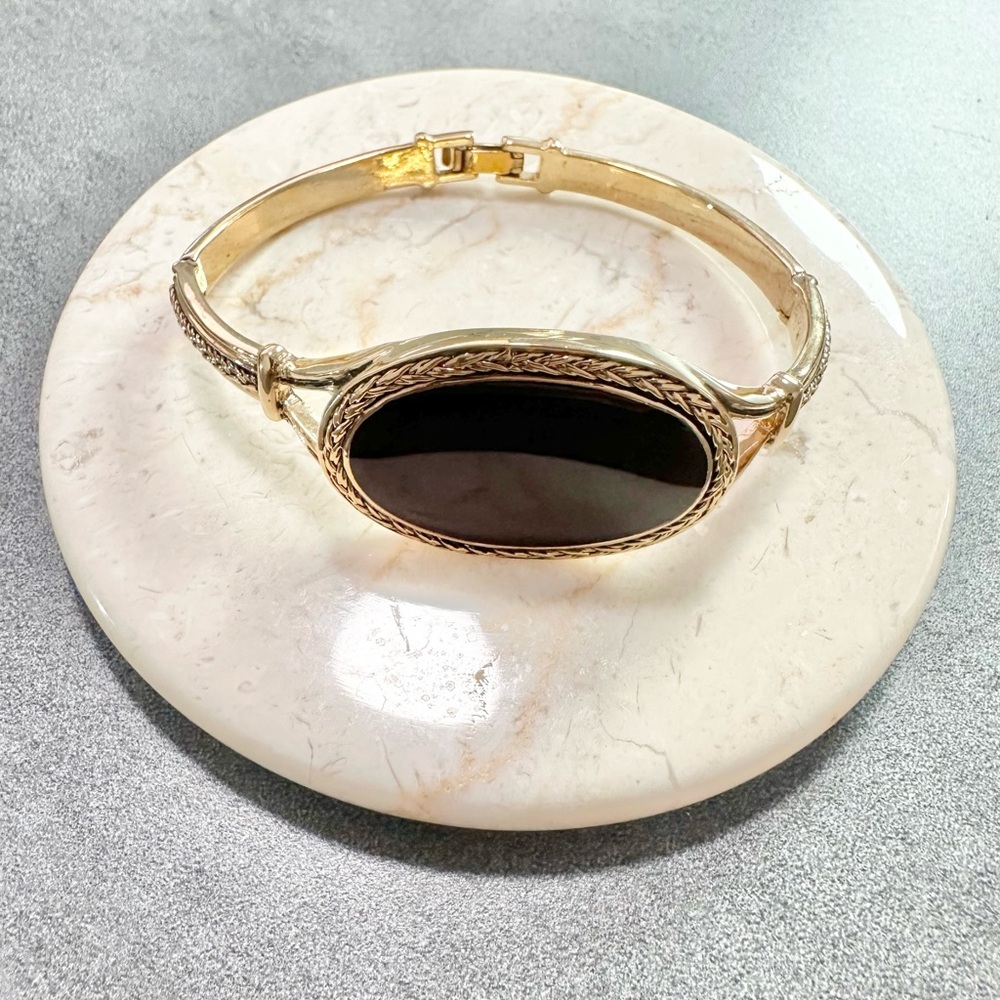 Vintage Monet Gold Tone With Deep Red Colored Enamel Bangle Bracelet